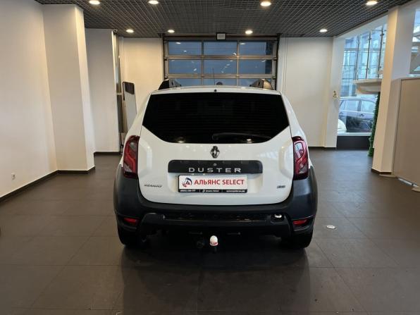 Renault Duster I Рестайлинг с пробегом 2018 года, цена 1 375 000 рублей, 124830 км, внедорожник, Автокод Объявления
