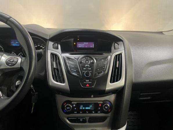 Ford Focus III с пробегом 2012 года, цена 899 000 рублей, 98787 км, седан, Автокод Объявления