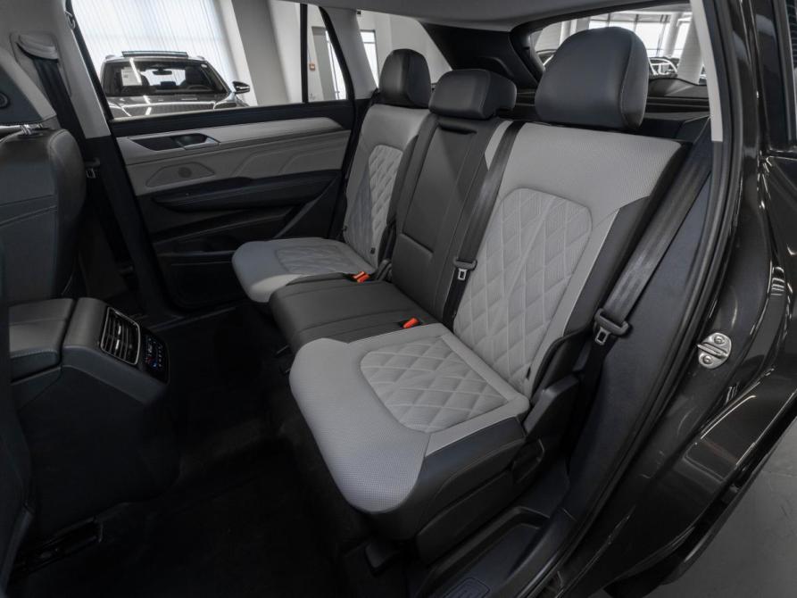 Volkswagen Tavendor I Москва  - изображение 13