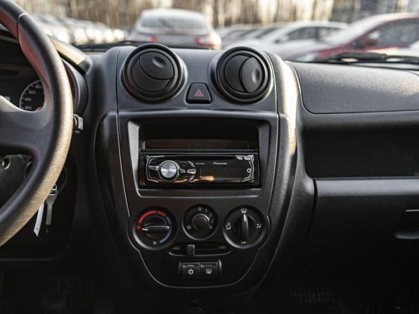 Lada (ВАЗ) Granta I с пробегом 2015 года, цена 349 001 рубль, 68561 км, седан, Автокод Объявления