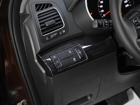 Kia Sorento II Рестайлинг с пробегом 2019 года, цена 2 049 000 рублей, 97000 км, внедорожник, Автокод Объявления