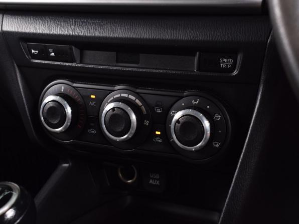 Mazda Axela III Рестайлинг с пробегом 2018 года, цена 1 199 995 рублей, 179026 км, седан, Автокод Объявления