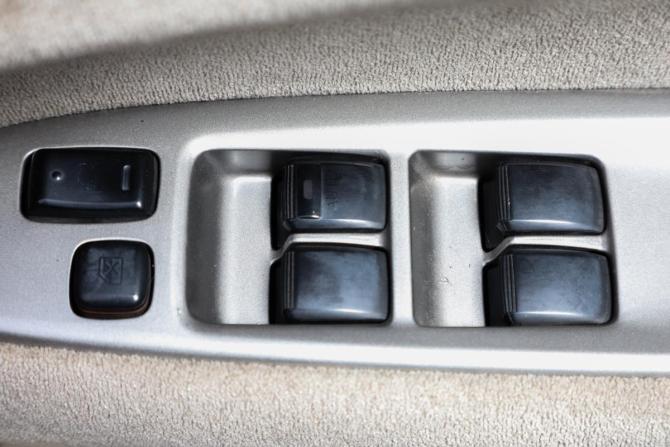 Toyota Mark II IX (X110) с пробегом 2001 года, цена 769 000 рублей, 301100 км, седан, Автокод Объявления