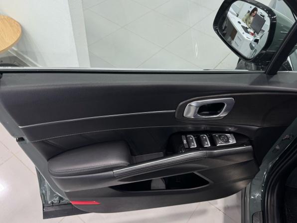 Kia Sorento IV Рестайлинг с пробегом 2024 года, цена 4 895 000 рублей, 33000 км, внедорожник, Автокод Объявления