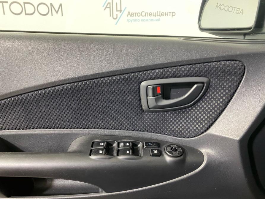 Hyundai Tucson I Москва  - изображение 12