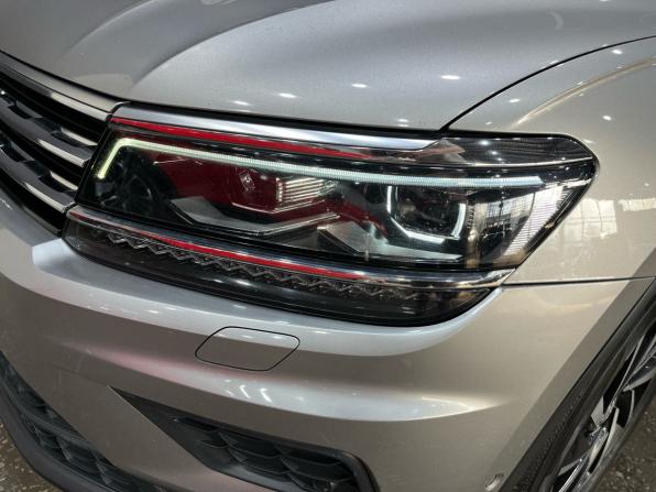 Volkswagen Tiguan II с пробегом 2018 года, цена 2 599 000 рублей, 159435 км, внедорожник, Автокод Объявления