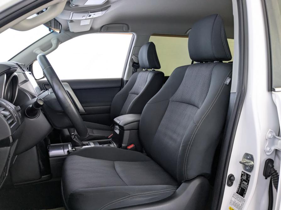Toyota Land Cruiser Prado 150 Series Рестайлинг 1 Москва  - изображение 21
