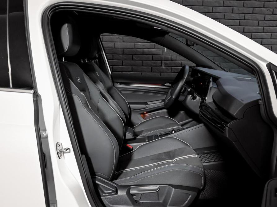 Volkswagen Golf VIII Екатеринбург  - изображение 10