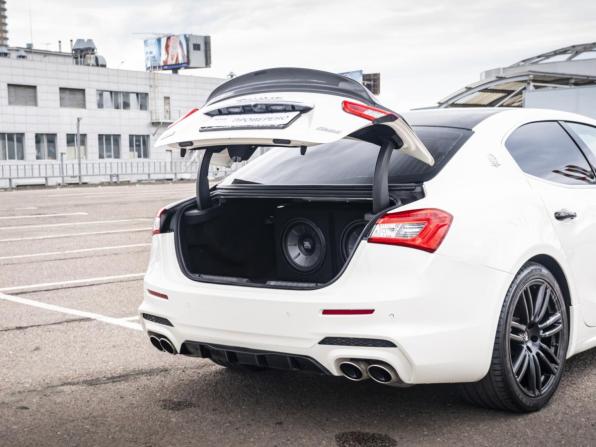 Maserati Ghibli III Рестайлинг с пробегом 2016 года, цена 3 200 000 рублей, 91975 км, седан, Автокод Объявления
