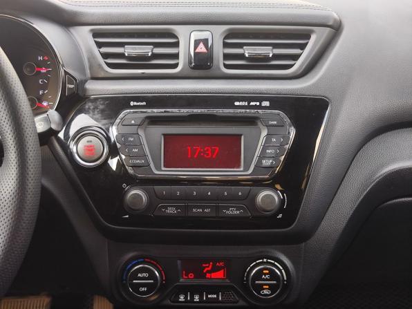 Kia Rio III с пробегом 2012 года, цена 630 000 рублей, 261951 км, седан, Автокод Объявления