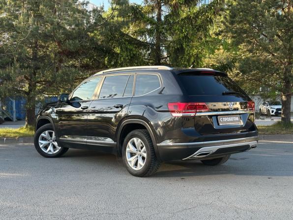 Volkswagen Teramont I с пробегом 2018 года, цена 3 110 000 рублей, 190045 км, внедорожник, Автокод Объявления