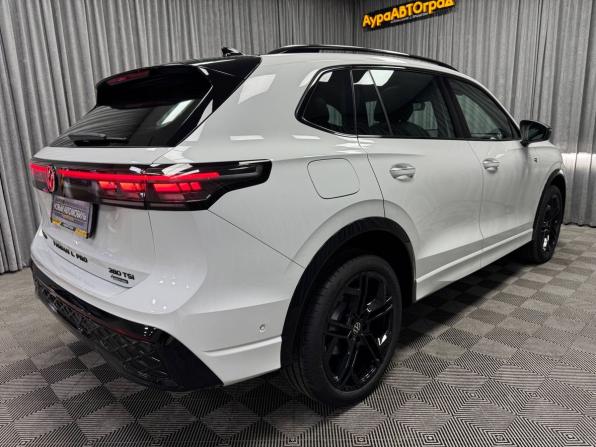 Volkswagen Tiguan III (China Market) с пробегом 2026 года, цена 4 650 000 рублей, 15 км, внедорожник, Автокод Объявления