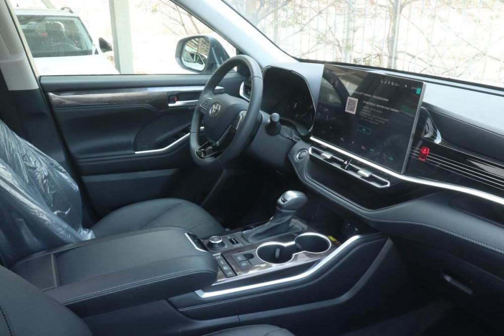 Toyota Highlander IV (XU70) Казань  - изображение 6