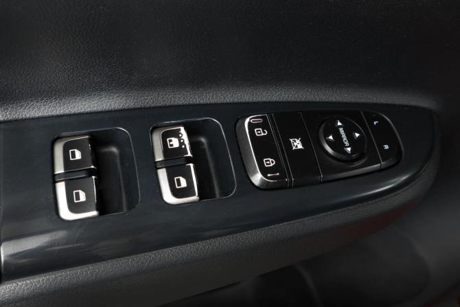 Kia Rio IV с пробегом 2018 года, цена 919 000 рублей, 193297 км, седан, Автокод Объявления