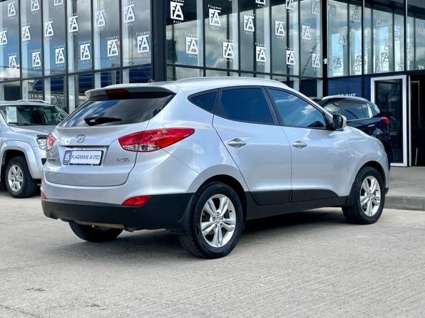 Hyundai ix35 I с пробегом 2012 года, цена 1 317 000 рублей, 156358 км, внедорожник, Автокод Объявления