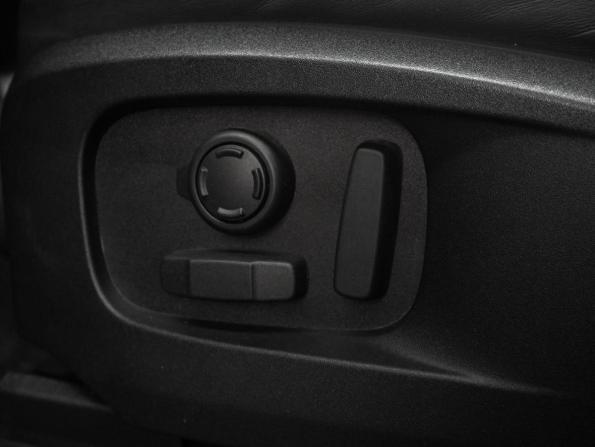 Land Rover Defender II с пробегом 2020 года, цена 4 999 000 рублей, 103676 км, внедорожник, Автокод Объявления