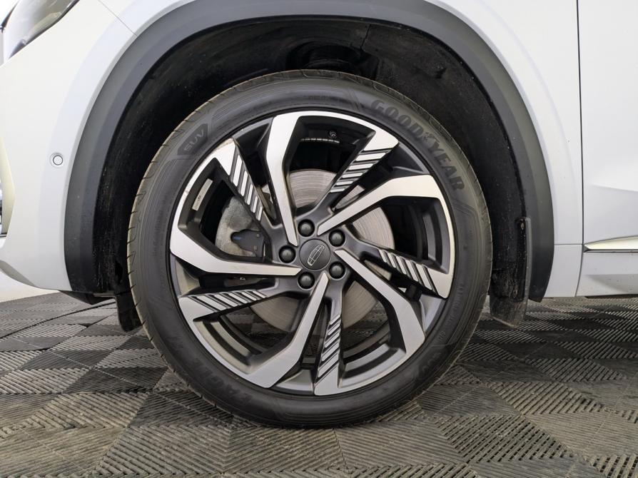 Geely Monjaro I Москва  - изображение 14