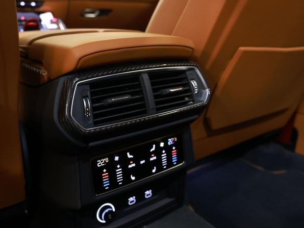 Lamborghini Urus I Рестайлинг с пробегом 2025 года, цена 43 000 000 рублей, 82 км, внедорожник, Автокод Объявления