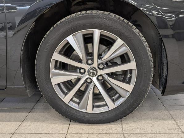 Lexus ES VII с пробегом 2021 года, цена 4 115 000 рублей, 74525 км, седан, Автокод Объявления