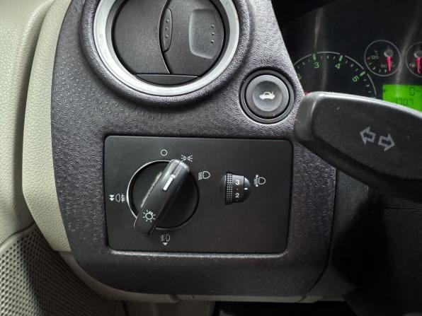Ford Fusion I Рестайлинг с пробегом 2007 года, цена 450 000 рублей, 142860 км, хэтчбек, Автокод Объявления