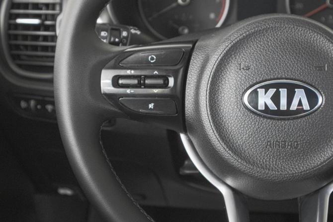 Kia Rio IV с пробегом 2017 года, цена 1 359 000 рублей, 138906 км, седан, Автокод Объявления