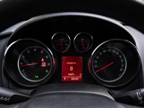 Opel Astra J с пробегом 2011 года, цена 799 000 рублей, 109107 км, хэтчбек, Автокод Объявления