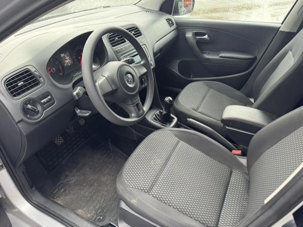 Volkswagen Polo V с пробегом 2014 года, цена 700 000 рублей, 150820 км, седан, Автокод Объявления