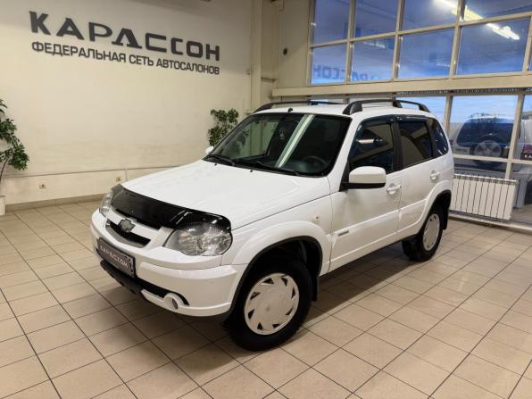 Chevrolet Niva I Рестайлинг с пробегом 2016 года, цена 704 000 рублей, 111000 км, внедорожник, Автокод Объявления