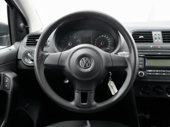 Volkswagen Polo V с пробегом 2014 года, цена 844 000 рублей, 62000 км, седан, Автокод Объявления