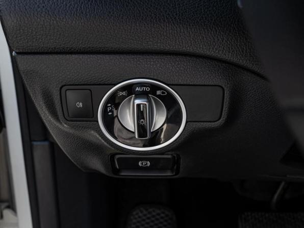Mercedes-Benz CLA I (C117 X117) с пробегом 2015 года, цена 1 390 000 рублей, 238262 км, седан, Автокод Объявления