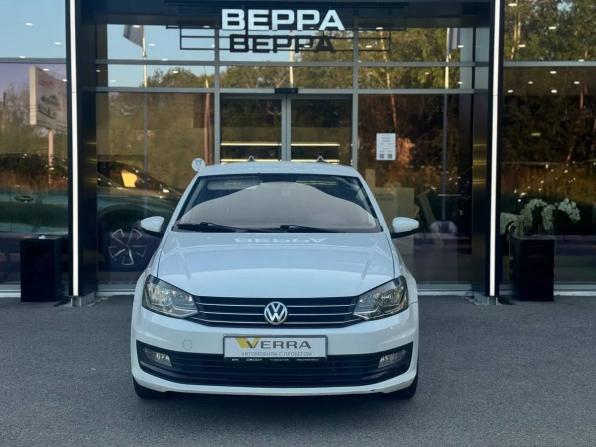 Volkswagen Polo V Рестайлинг с пробегом 2018 года, цена 910 000 рублей, 176098 км, седан, Автокод Объявления