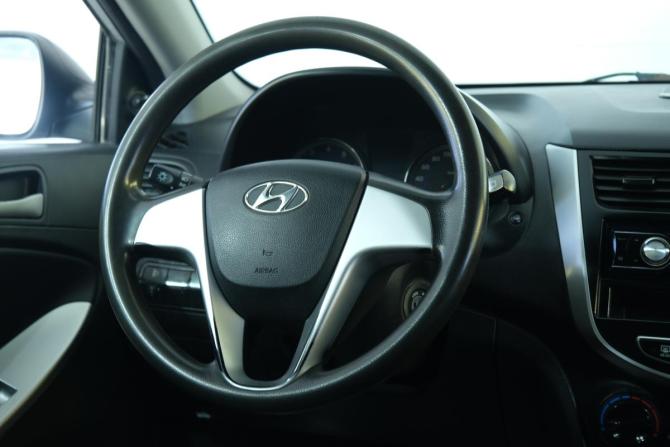 Hyundai Solaris I с пробегом 2013 года, цена 789 000 рублей, 200500 км, хэтчбек, Автокод Объявления