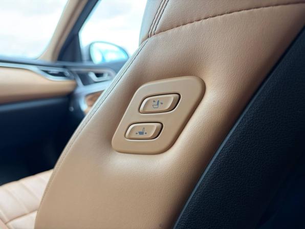 Genesis G70 I Рестайлинг с пробегом 2022 года, цена 3 675 000 рублей, 49000 км, седан, Автокод Объявления