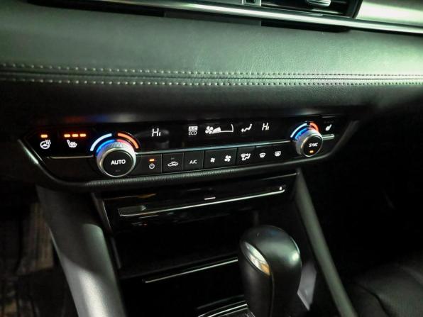 Mazda 6 III (GJ) Рестайлинг 2 с пробегом 2020 года, цена 2 550 000 рублей, 70264 км, седан, Автокод Объявления