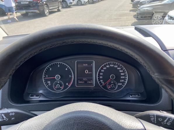 Volkswagen Multivan T5 Рестайлинг с пробегом 2010 года, цена 1 748 000 рублей, 346000 км, минивэн, Автокод Объявления