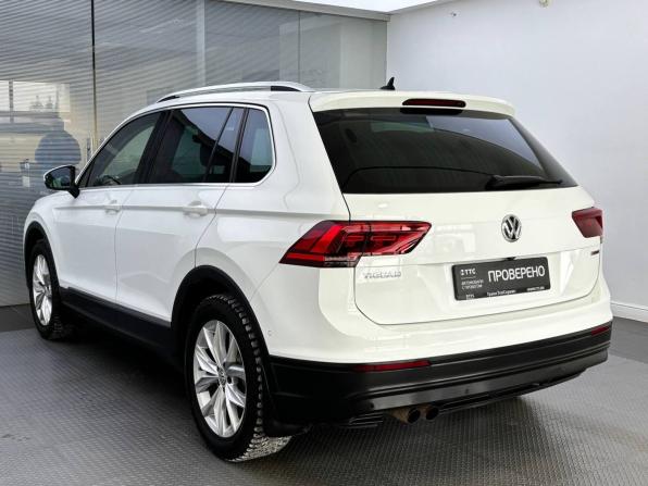 Volkswagen Tiguan II с пробегом 2019 года, цена 2 499 000 рублей, 161051 км, внедорожник, Автокод Объявления