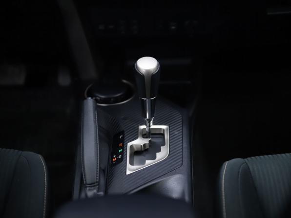 Toyota RAV4 IV (XA40) с пробегом 2015 года, цена 1 970 000 рублей, 197533 км, внедорожник, Автокод Объявления