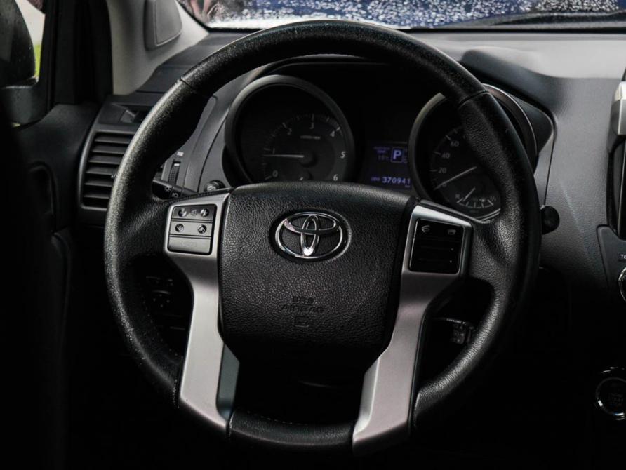 Toyota Land Cruiser Prado 150 Series Рестайлинг 1 Москва  - изображение 13