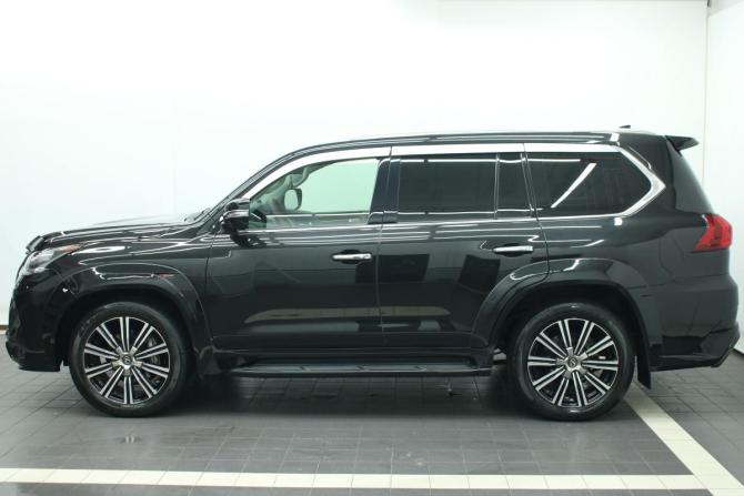 Lexus LX III Рестайлинг 2 с пробегом 2019 года, цена 11 500 000 рублей, 50884 км, внедорожник, Автокод Объявления
