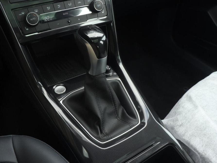 Volkswagen Tharu XR Казань  - изображение 13
