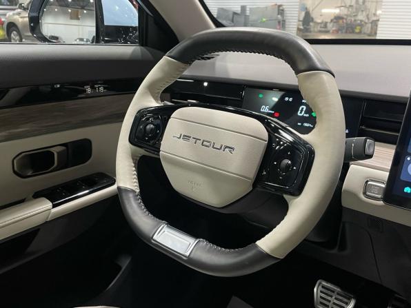 JETOUR DASHING I с пробегом 2024 года, цена 2 150 000 рублей, 19661 км, внедорожник, Автокод Объявления