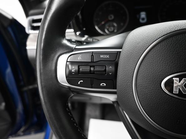 Kia K5 III с пробегом 2021 года, цена 2 395 000 рублей, 123377 км, седан, Автокод Объявления