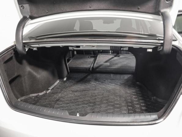 Hyundai Sonata VII (LF) Рестайлинг с пробегом 2018 года, цена 1 599 000 рублей, 174835 км, седан, Автокод Объявления