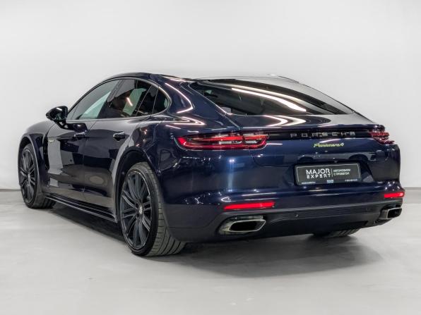 Porsche Panamera II с пробегом 2017 года, цена 5 990 000 рублей, 109000 км, лифтбек, Автокод Объявления