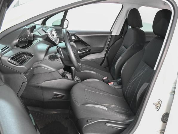 Peugeot 208 I с пробегом 2014 года, цена 649 000 рублей, 163020 км, хэтчбек, Автокод Объявления