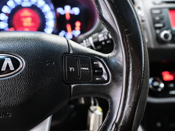 Kia Sportage III с пробегом 2012 года, цена 1 059 000 рублей, 201098 км, внедорожник, Автокод Объявления