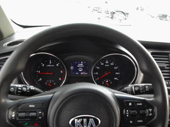 Kia Carnival III с пробегом 2017 года, цена 2 380 000 рублей, 118000 км, минивэн, Автокод Объявления