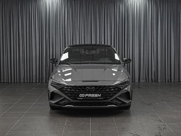 Hyundai Lafesta I Рестайлинг с пробегом 2023 года, цена 2 548 000 рублей, 54722 км, седан, Автокод Объявления