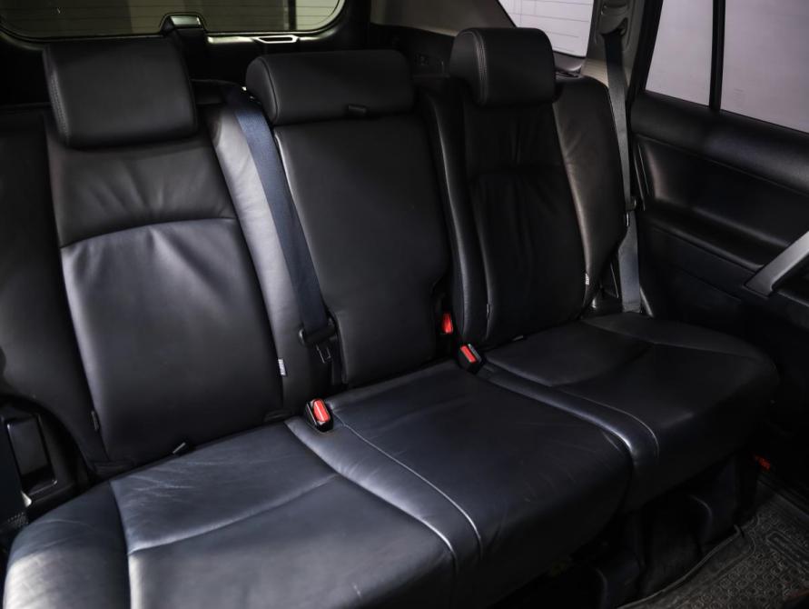 Toyota Land Cruiser Prado 150 Series Рестайлинг 1 Санкт-Петербург  - изображение 30