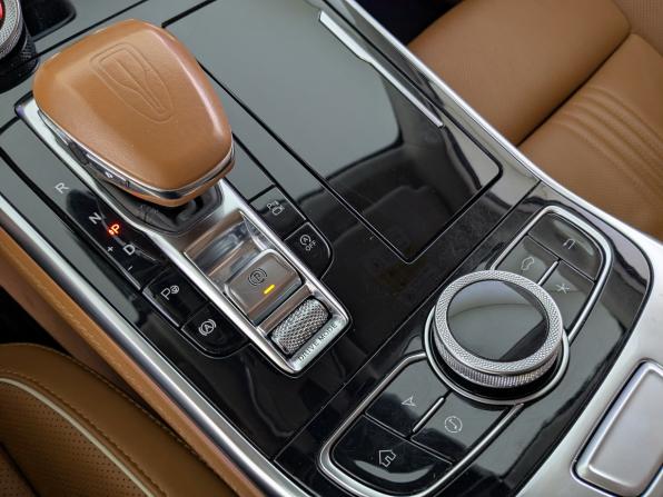 Hongqi H9 I с пробегом 2021 года, цена 3 190 000 рублей, 82881 км, седан, Автокод Объявления